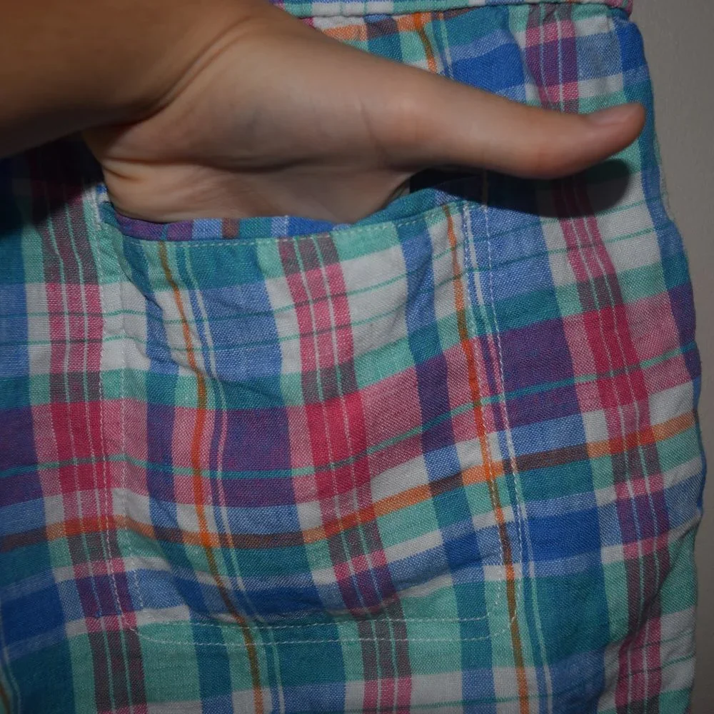 Vineyard Vines 🐳 colorful shorts - Picture 9 of 11